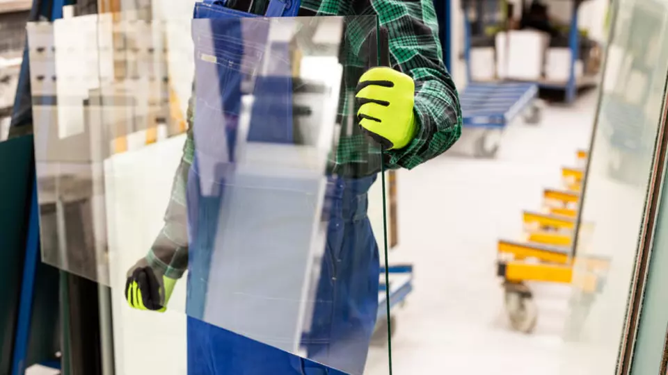 VIDRIO PARA CONSTRUCCIÓN: EXPLORANDO LAS ALTERNATIVAS DE SAINT-GOBAIN